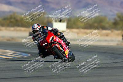 media/Jan-09-2022-SoCal Trackdays (Sun) [[2b1fec8404]]/Turn 14 (10am)/